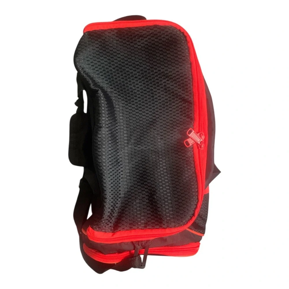 🔺PUMA Men's Black and Red Duffel Bag🔺